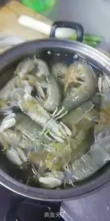 Make Shrimp sauce step 1