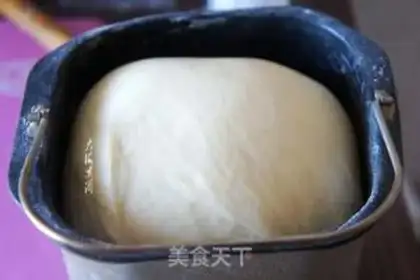 Make Garlic sauce and fragrance step 0