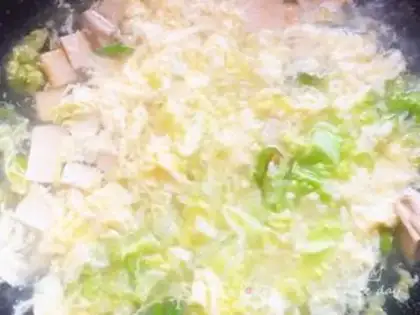 Make Soy sauce and tofu soup step 8