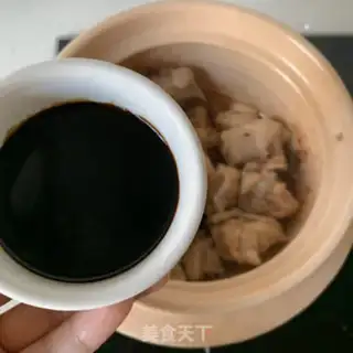 Make A chicken leg with mushrooms step 4