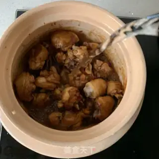 Make A chicken leg with mushrooms step 6