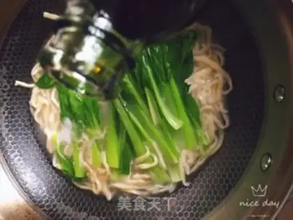 Make ♪ Quillies and eggnog noodles ♪ step 3