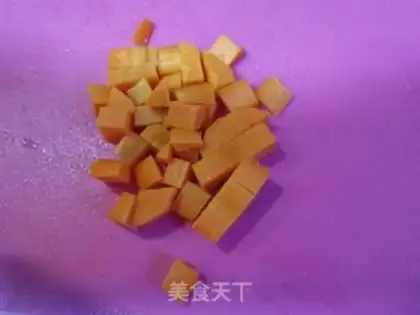 Make Pineapple rice step 3