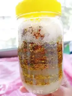 Make Homemade cinnamon flowers step 5