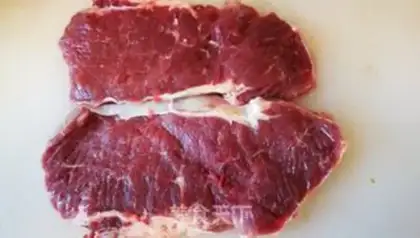 Make original steak and vegetable platter step 0