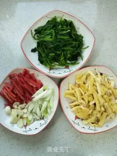 Make Spinach fried tofu dry step 3
