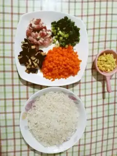 Make Scrambled rice step 1