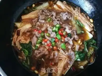 Make Boiled beef rolls with chrysanthemum mushrooms step 13