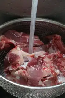 Make Bones soup step 1
