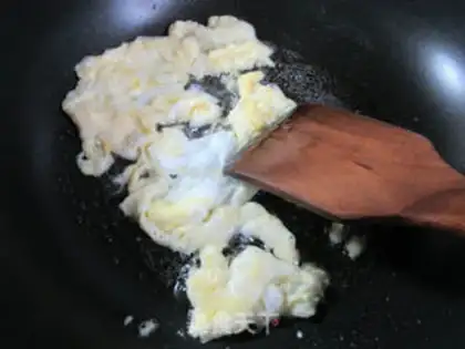 Make Eggs, ham, sausage, pasta step 3