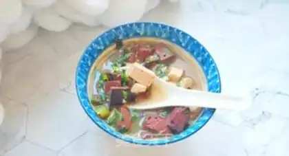 Make Pig blood tofu soup step 4