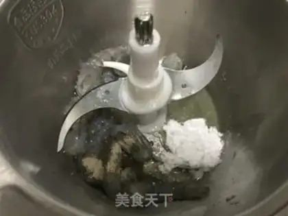 Make Homemade shrimp step 1