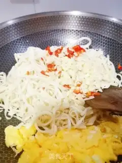 Make Egg noodles step 4