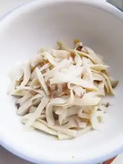 Make Apricot mushroom step 4