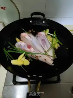 Make Tasty lamb legs step 0