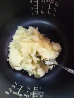Make A sesame cake step 6