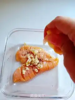 Make Lemon black chicken chops step 1
