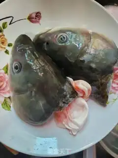 Make Fish head radish step 1