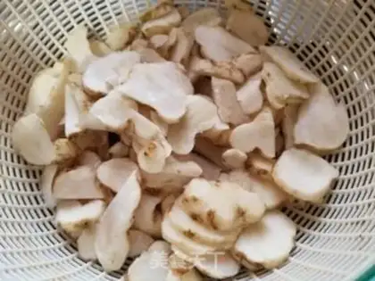 Make Chicken and ginger step 1