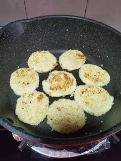 Make A sesame cake step 16