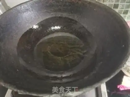Make Garlic chicken caterpillar step 2
