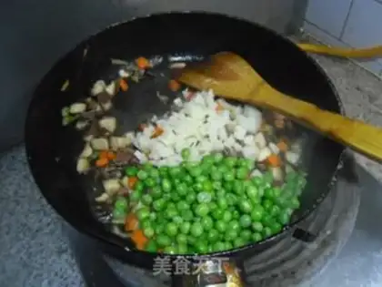 Make Spoon ham and rice step 6