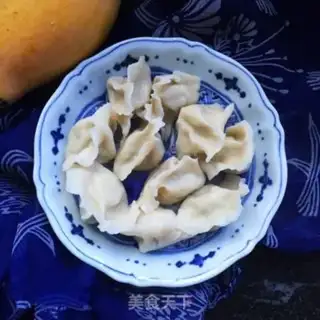 Make Roach pork dumplings step 9