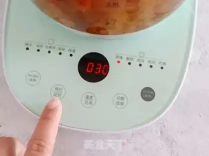 Make Peach soap horns, twig step 9
