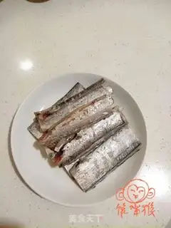 Make Canned fish step 1