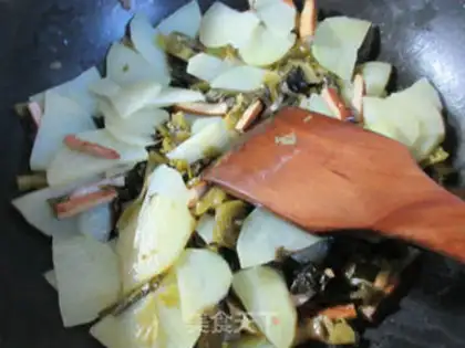 Make ♪ Scrambled potatoes ♪ step 3