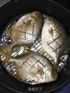 Make The tacos, the roasted catfish step 3
