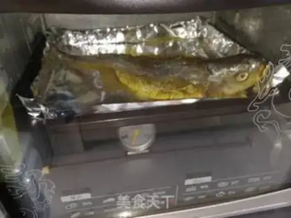 Make Roasted yellowfish step 2