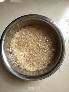 Make Shrimp and egg dumplings step 1