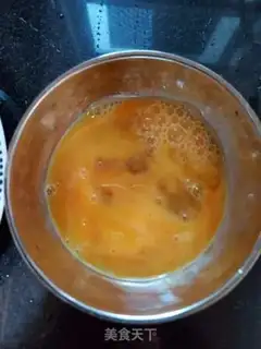 Make Banana omelet step 1