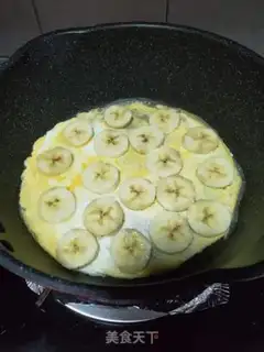 Make Banana omelet step 4