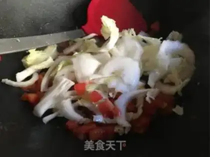 Make Sour sauerkraut noodles step 7