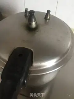 Make The party