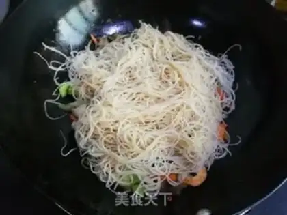 Make Shrimp fried powder step 5