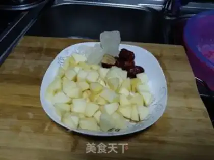 Make Red-tree apple soup step 0