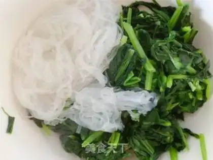 Make A spinach fan step 2