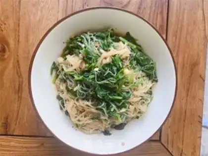 Make A spinach fan step 4