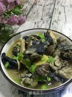 Make Mushroom chicken stew step 23