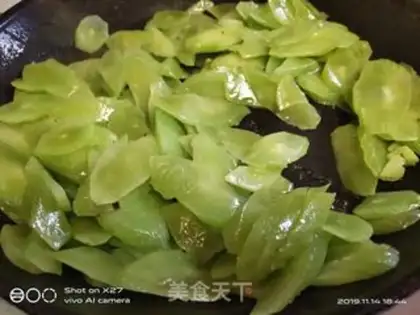 Make Skinny fried meat step 3