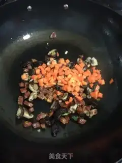 Make A simple version of Qi Po fried rice step 7