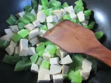 Make Scrambled chicks step 2