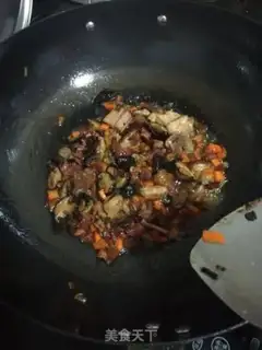 Make A simple version of Qi Po fried rice step 9