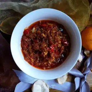 Make Spicy pepper garlic sauce step 9