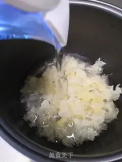 Make A silver ear of rice wine step 2
