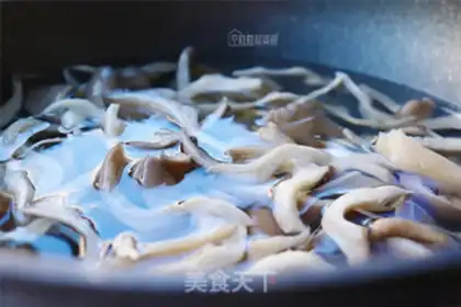 Make Blow mushrooms step 4