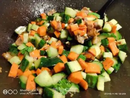 Make Meatloaf cucumber step 3
